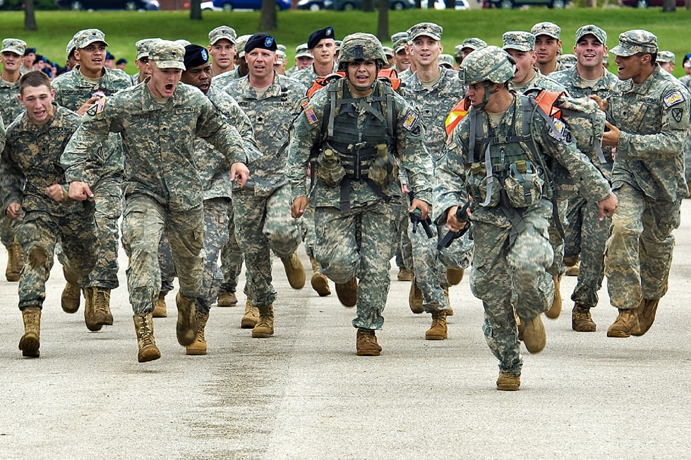 Soldiers Running